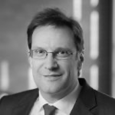 Holger Schneider (Kompetenzzentrum Kommunikation): Experte für Vertrauen in Technologie
